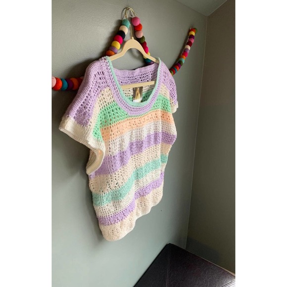 Handmade crochet sweater Top - Picture 3 of 4